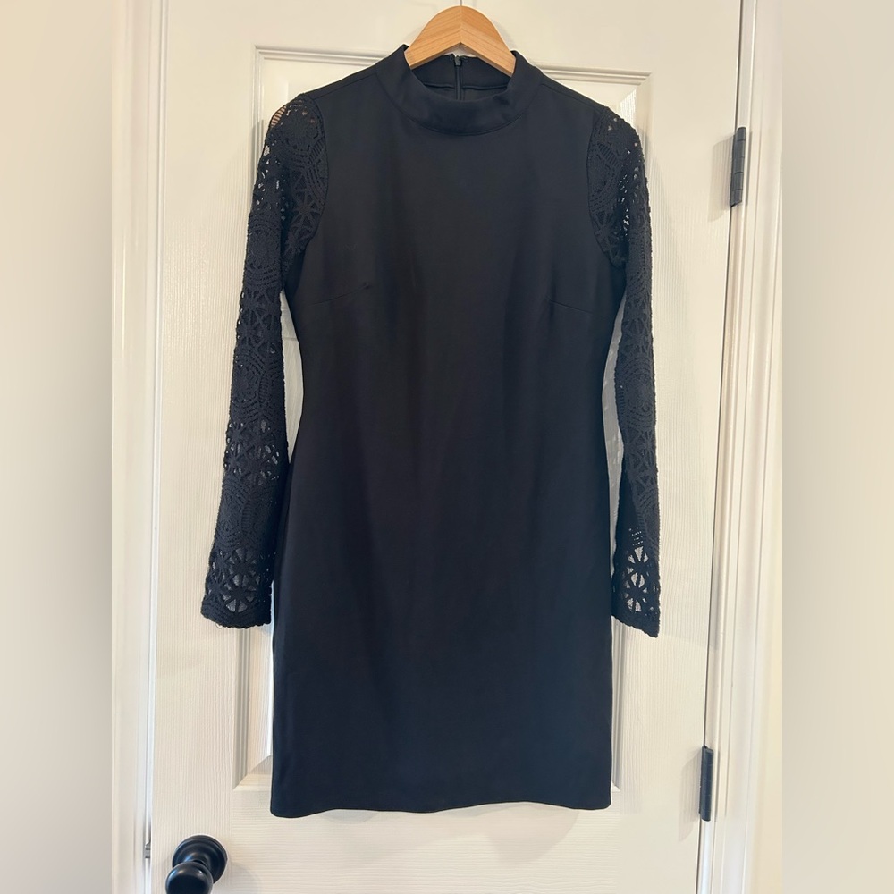 Lulu's dress black lace sleeves